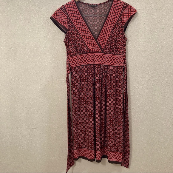 City Trisngles Elegant Geometric Patterned Dress Size M - Picture 1 of 14